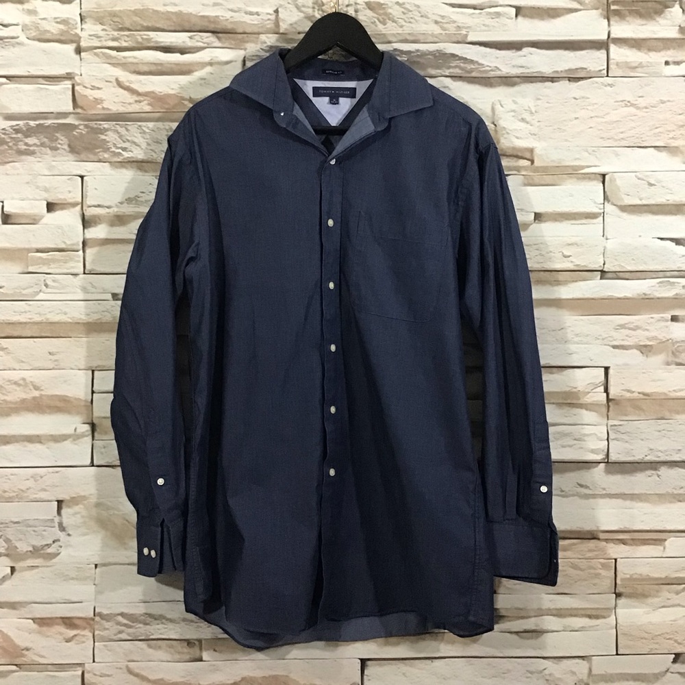 Tommy Hilfiger Shirt Sz 32-33 (Y18)